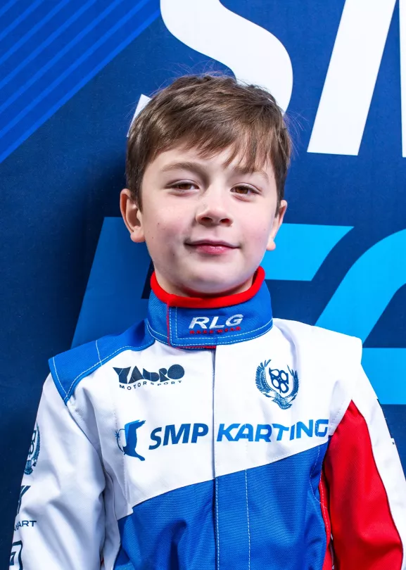 Пилот Микро Бузников Артём