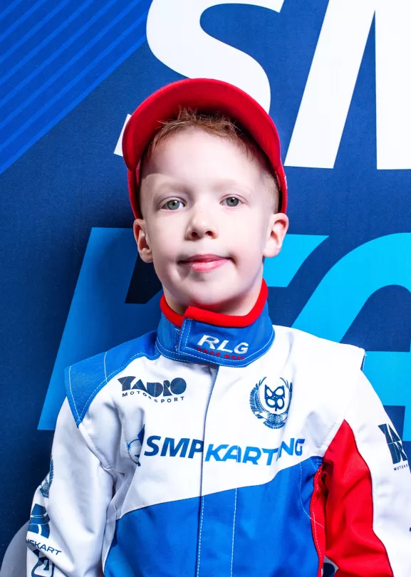 Пилот Микро Зуйков Георгий