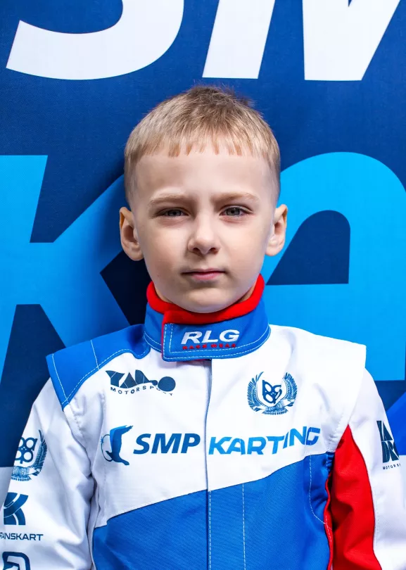 Пилот Микро Денисенко Мирон