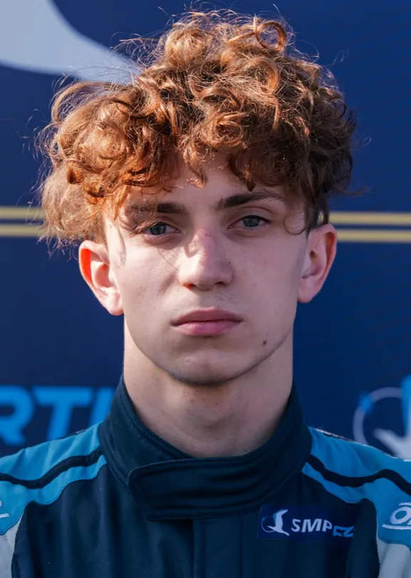 Пилот SMP F4 Рябов Владислав